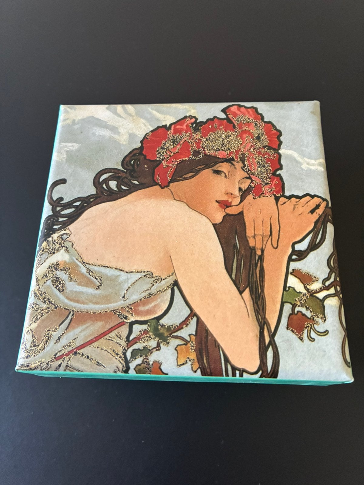 Alphonse Mucha doosje voor sieraden enz, Ophalen of Verzenden