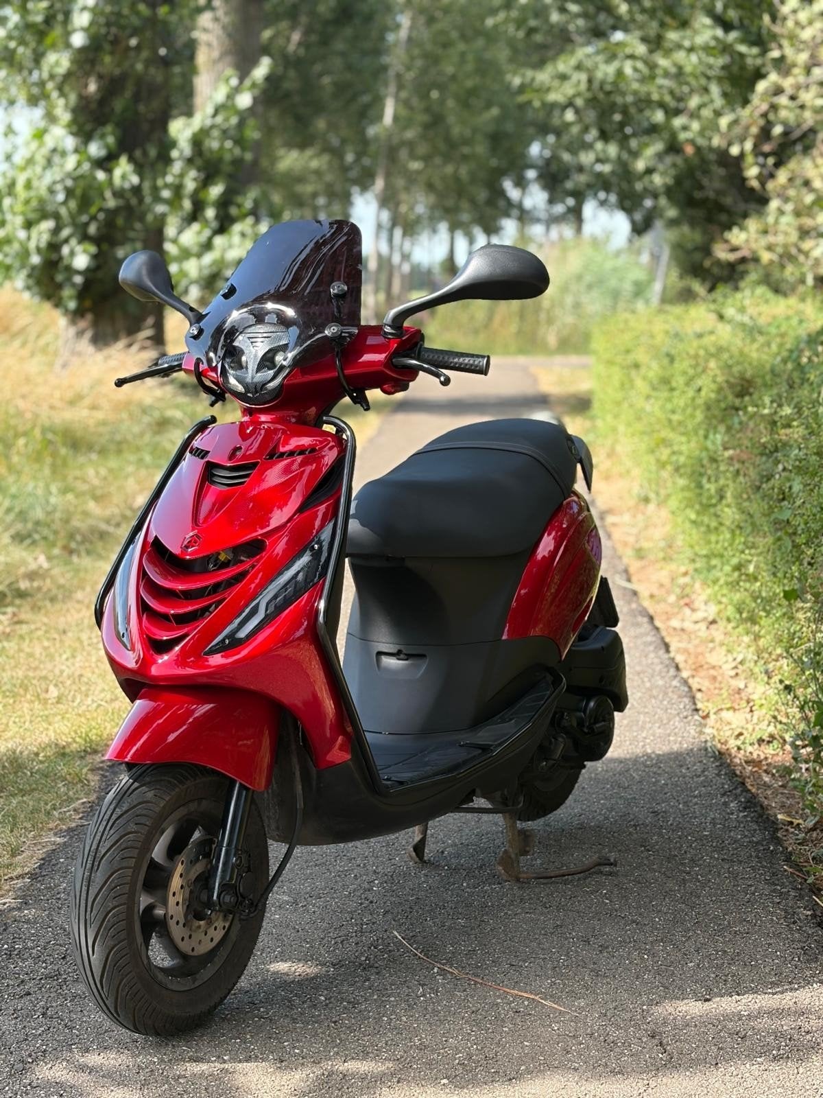 Piaggio zip | Candy red | Brom | 2017 | Full option!, Fietsen en Brommers, Scooters | Piaggio, Maximaal 45 km/u, Zip, Ophalen of Verzenden
