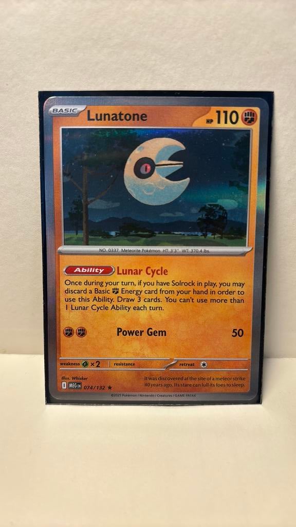 Lunatone 074/132 mega evolution holo pokemon kaart, Ophalen of Verzenden, Nieuw, Boosterbox