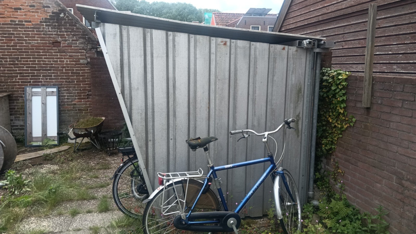 Ruime Fietsenberging/Fietsenhok 4x2x2,2m, Ophalen, Metaal, Overige typen