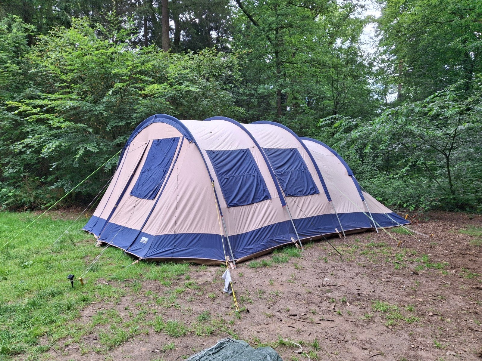 Ruime tent 6x4 meter - Impregneren nodig, Ophalen, Gebruikt, Tot en met 6
