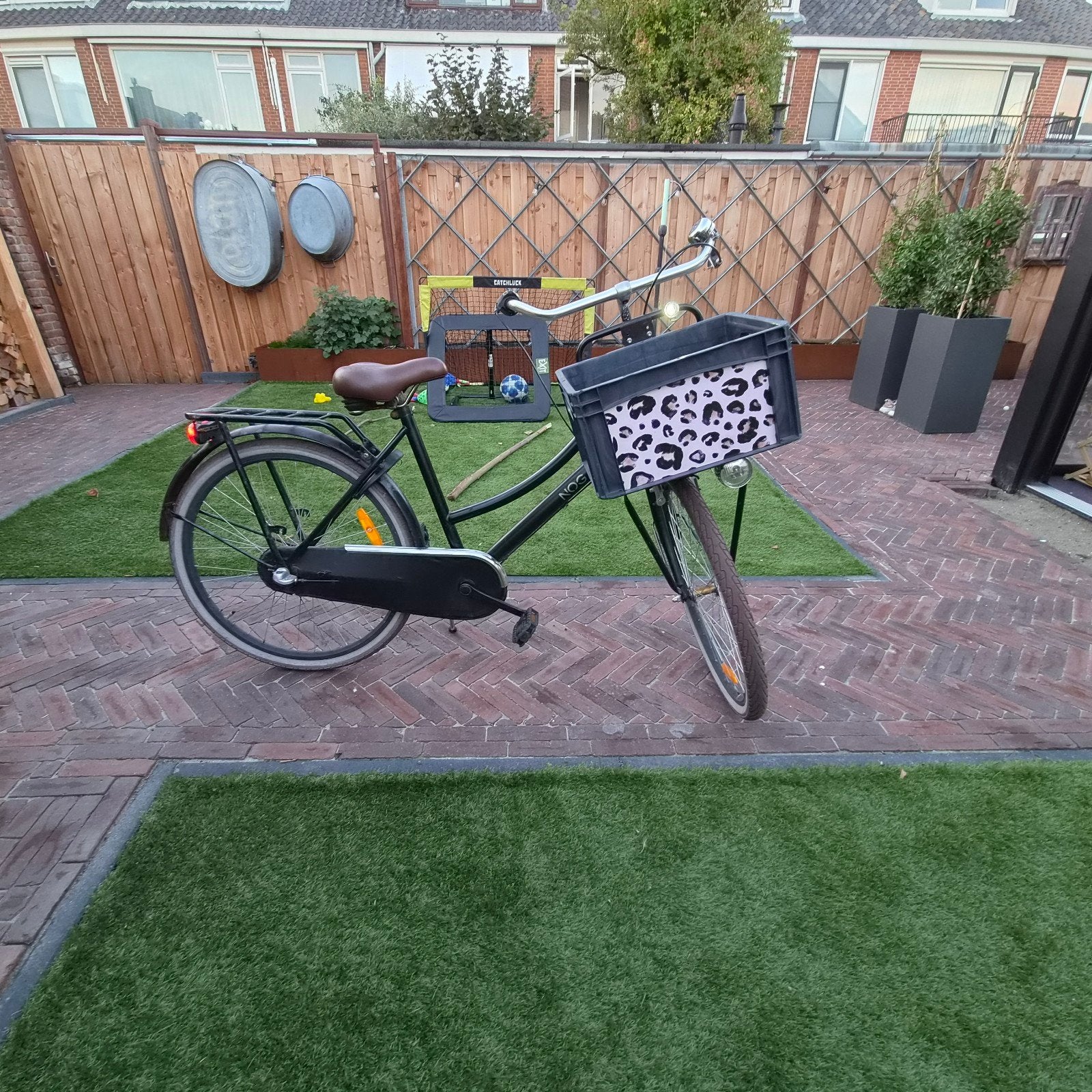 Foto 5 van Nogan Damesfiets met Voordrager - Zwart