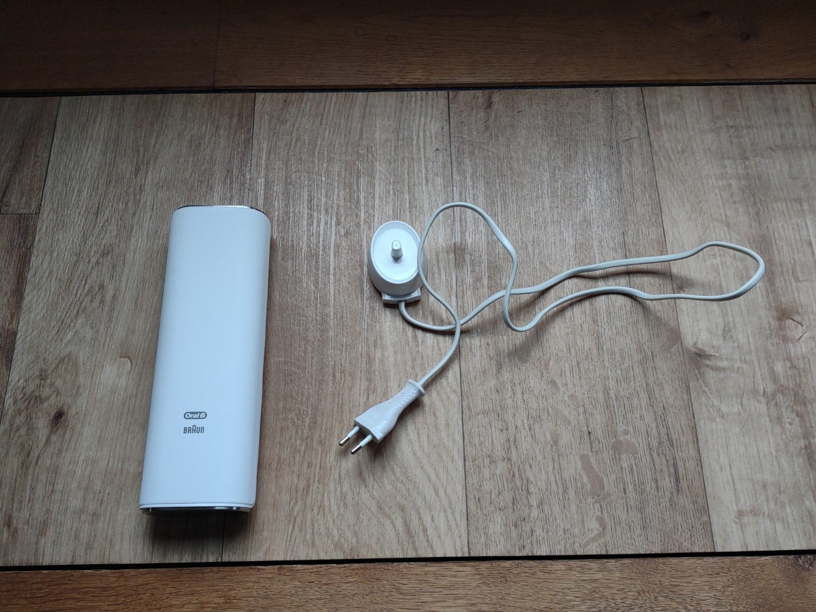 Gratis Oral-B Braun reis etui en oplader, Ophalen of Verzenden, Nieuw, Mondverzorging