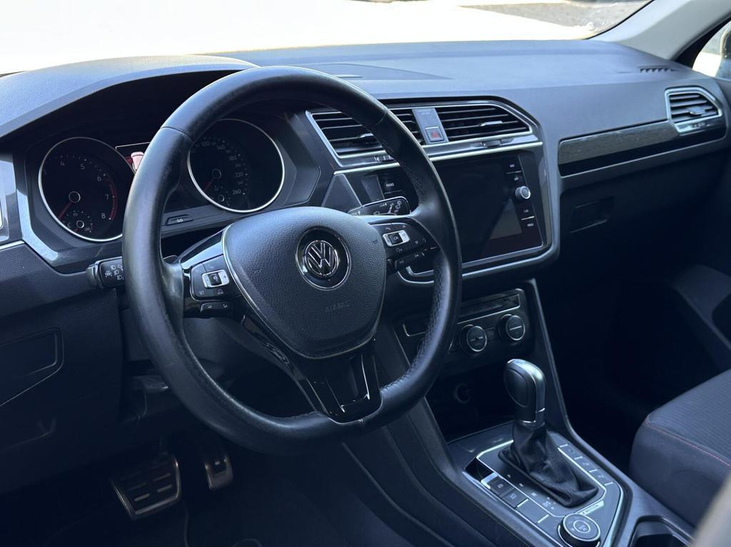 Volkswagen Tiguan 1.4 TSI 4Motion Sound Led, Camera, Carplay, Auto's, Automaat, 15 km/l, Gebruikt, Euro 6