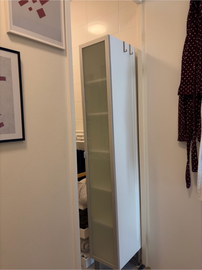 Ikea badkamerkast 32x32x180 cm, Huis en Inrichting, Ophalen, (Half)hoge kast, Minder dan 50 cm, Gebruikt