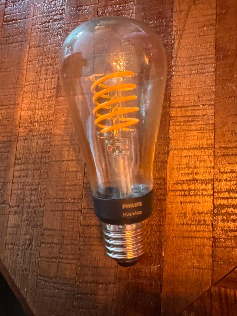 Philips Hue White Filament Lamp E27 – Vintage, Huis en Inrichting, Lampen | Losse lampen, Ophalen, Led-lamp, Minder dan 30 watt