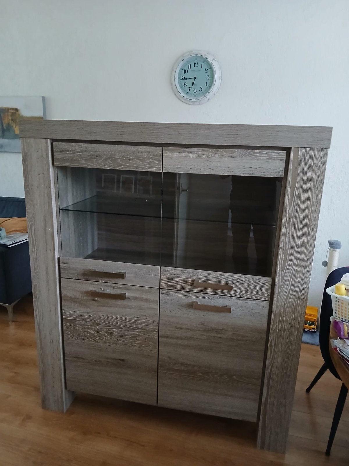 Moderne vitrinekast met glas en lades, Gebruikt, Met lade(s), 150 tot 200 cm, 25 tot 50 cm