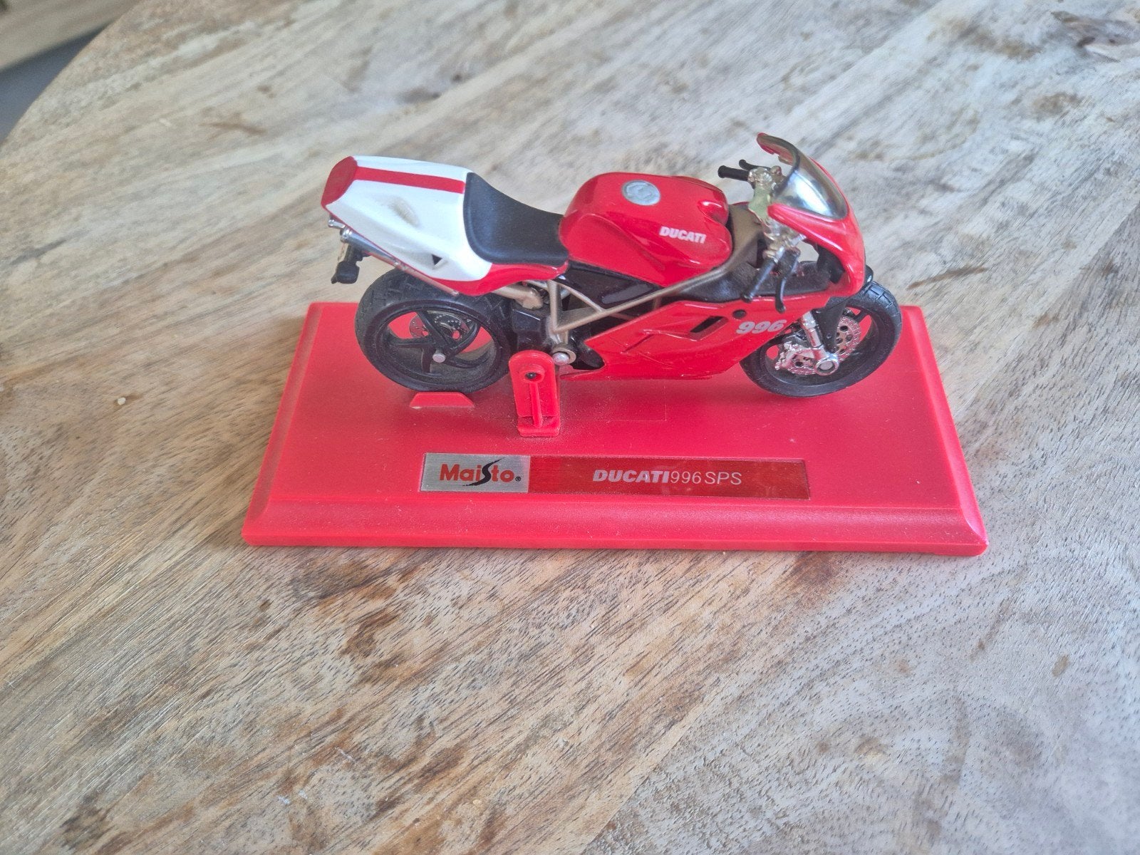 Ducati 996 SPS 1/18 Maisto, Hobby en Vrije tijd, Ophalen, Gebruikt, Motor