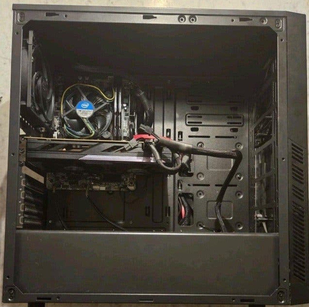 "Oude" Game PC "6e gen i5, 8gb ddr4 & R9 380 4GB GDDR5", 256 GB, 2 tot 3 Ghz, Verzenden, 8 GB