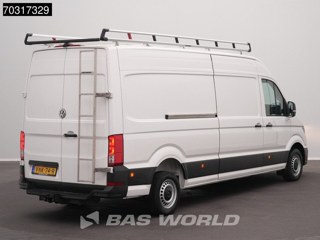 Volkswagen Crafter 140pk Automaat L4H3 Trekhaak ACC Airco Cr, Auto's, Bestelauto's, Automaat, Stof, Gebruikt, Euro 6
