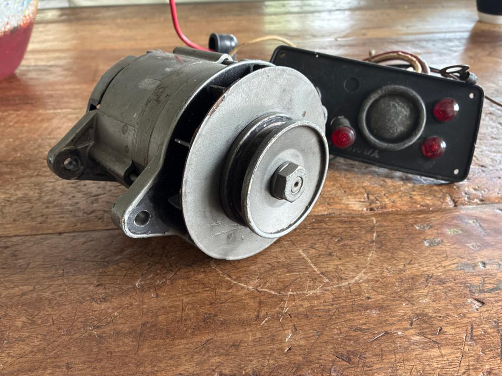 Gebruikte Yanmar Dynamo LR135-81 510, 1270-77200, Ophalen, Gebruikt