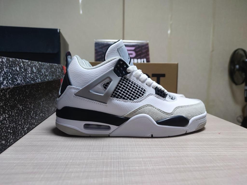 Air Jordan 4 Military Black, Kleding | Heren, Schoenen, Verzenden, Nieuw, Wit, Sneakers of Gympen