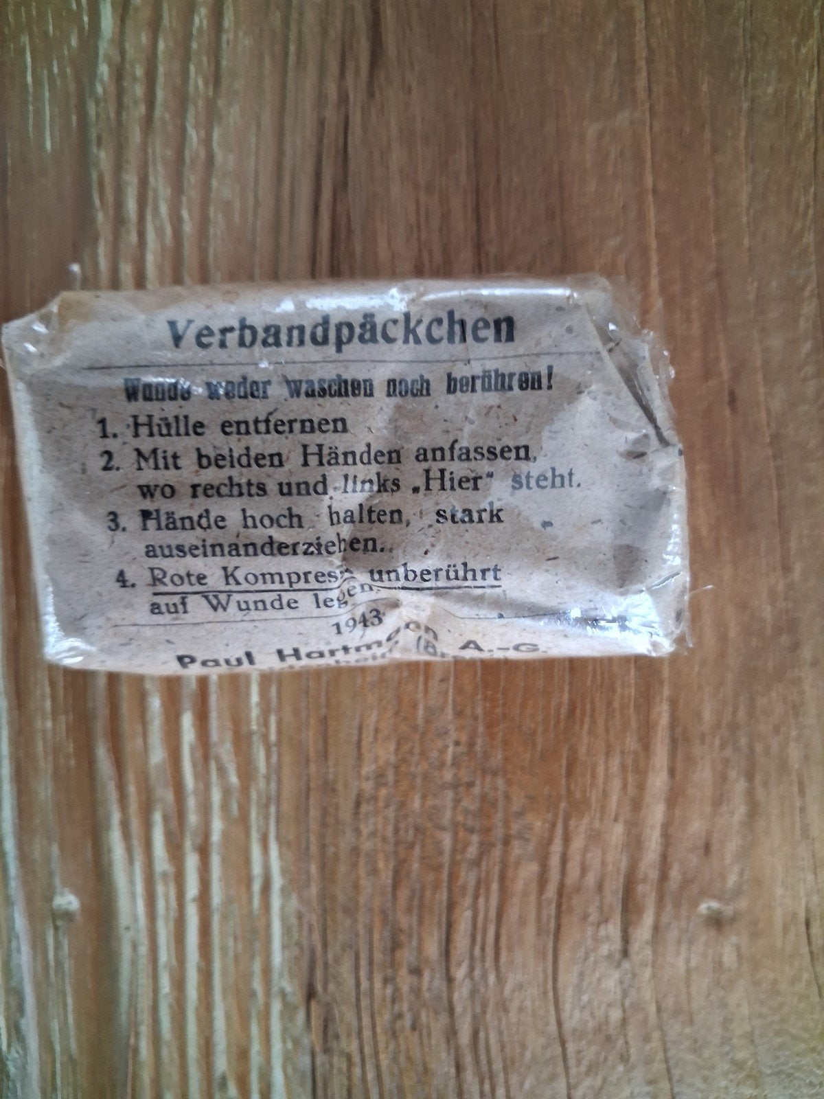 Duits verbandpakje uit 1943 - Ongebruikt en origineel, Verzamelen, Militaria | Tweede Wereldoorlog, Verzenden, Duitsland