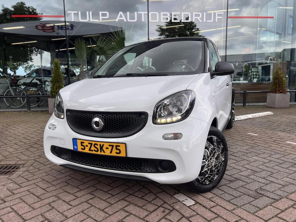 Smart forfour 1.0 Essential Edition Topstaat! NLauto NAP, Keurmerk '100% Onderhouden', Gebruikt, 4 stoelen, Wit