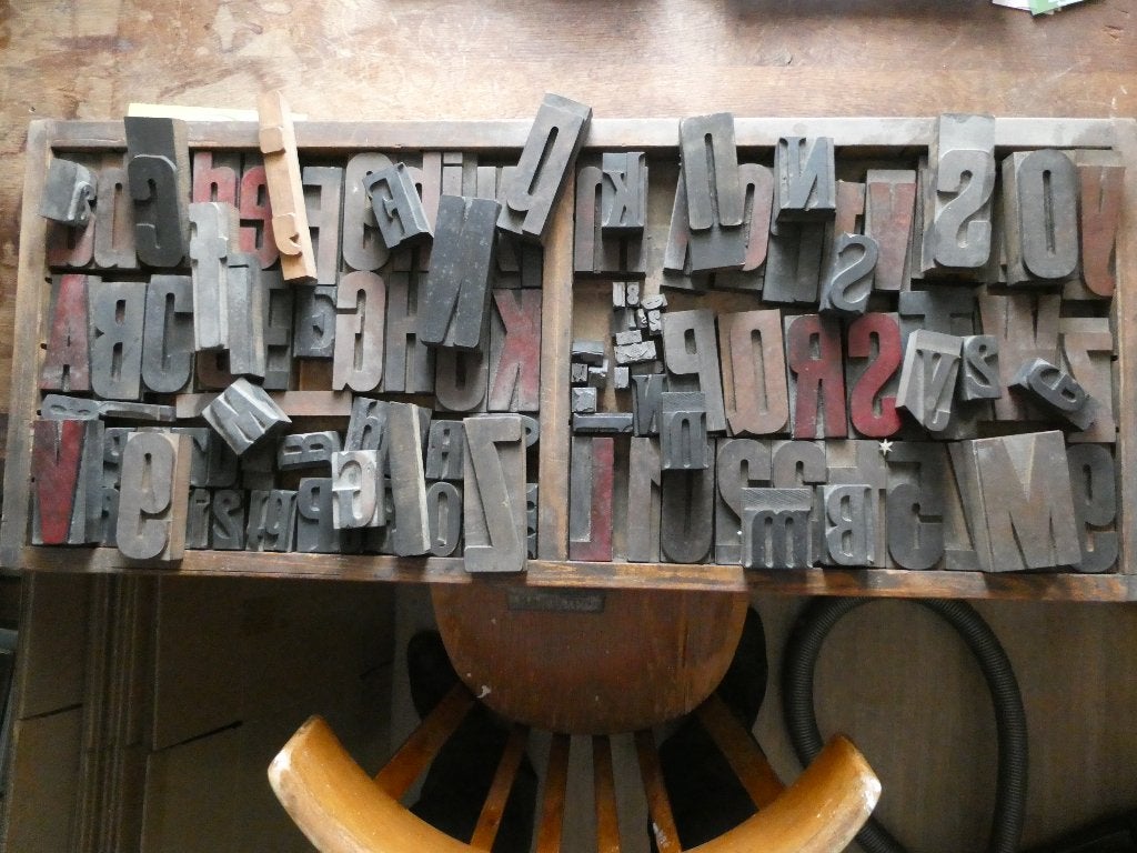 Fraaie goedgevulde letterbak, Ophalen