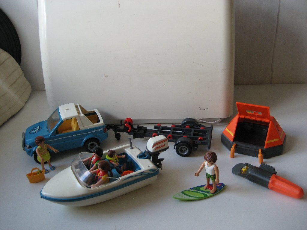 playmobil auto met boot trailer 6864 vlot surfer poppetjes, Ophalen of Verzenden, Zo goed als nieuw