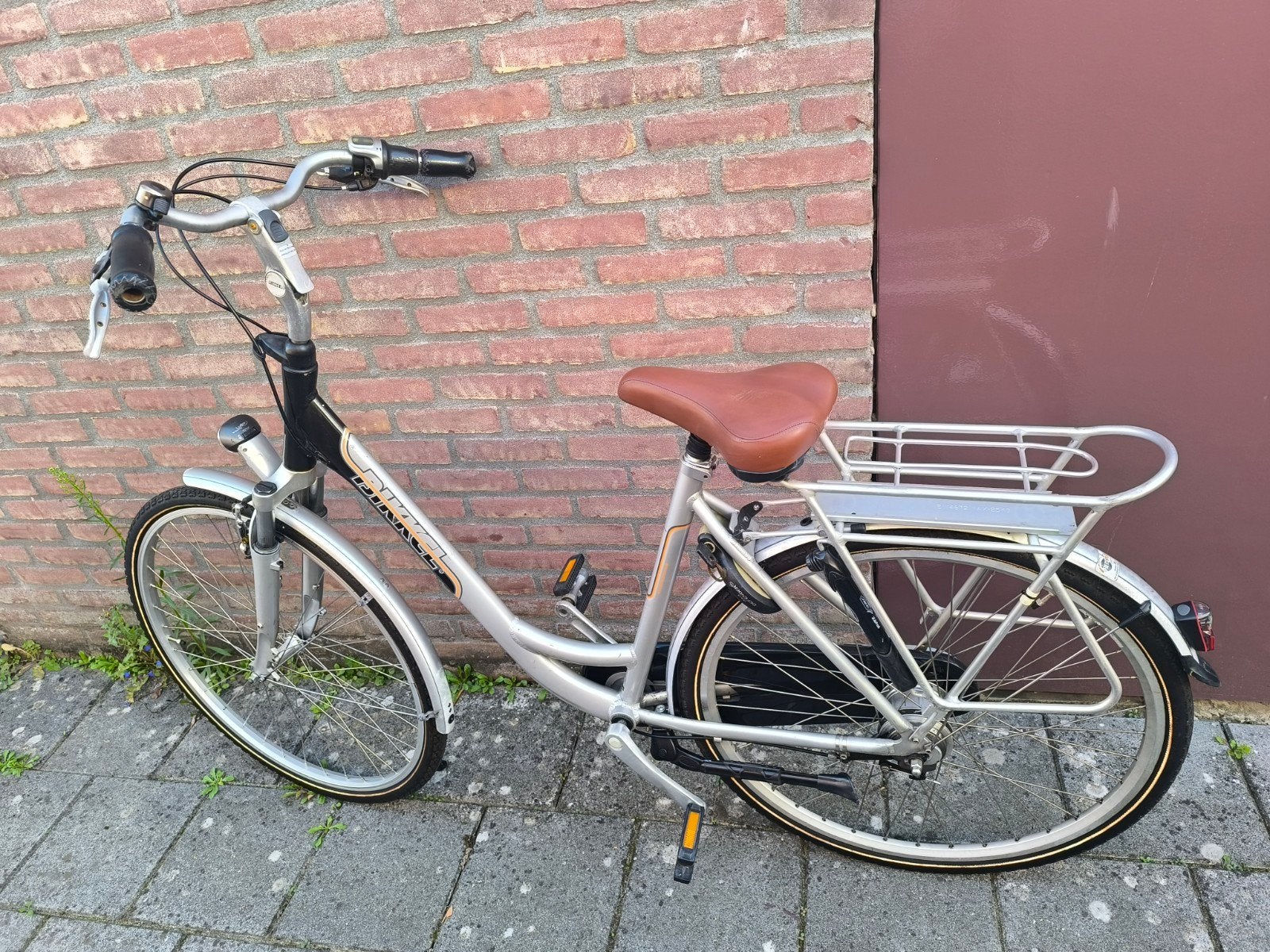 Damesfiets 26 inch met lage instap, Fietsen en Brommers, Gebruikt, Velgrem, (Extra) lage instap, Minder dan 47 cm