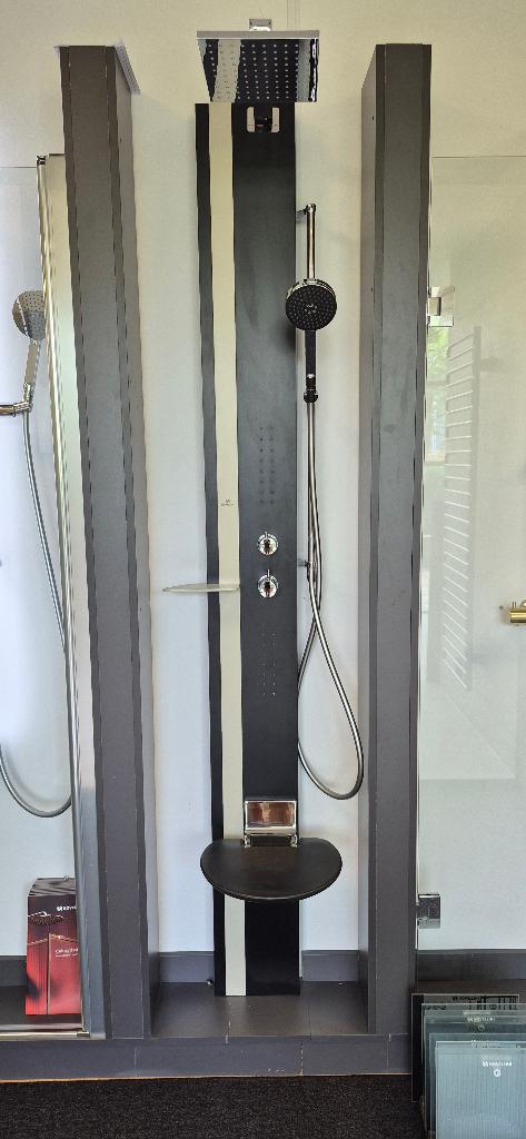 Novellini Line 1 luxe douchepaneel met zitje zwart NIEUW!, Doe-het-zelf en Verbouw, Ophalen, Nieuw, Glas, Douche