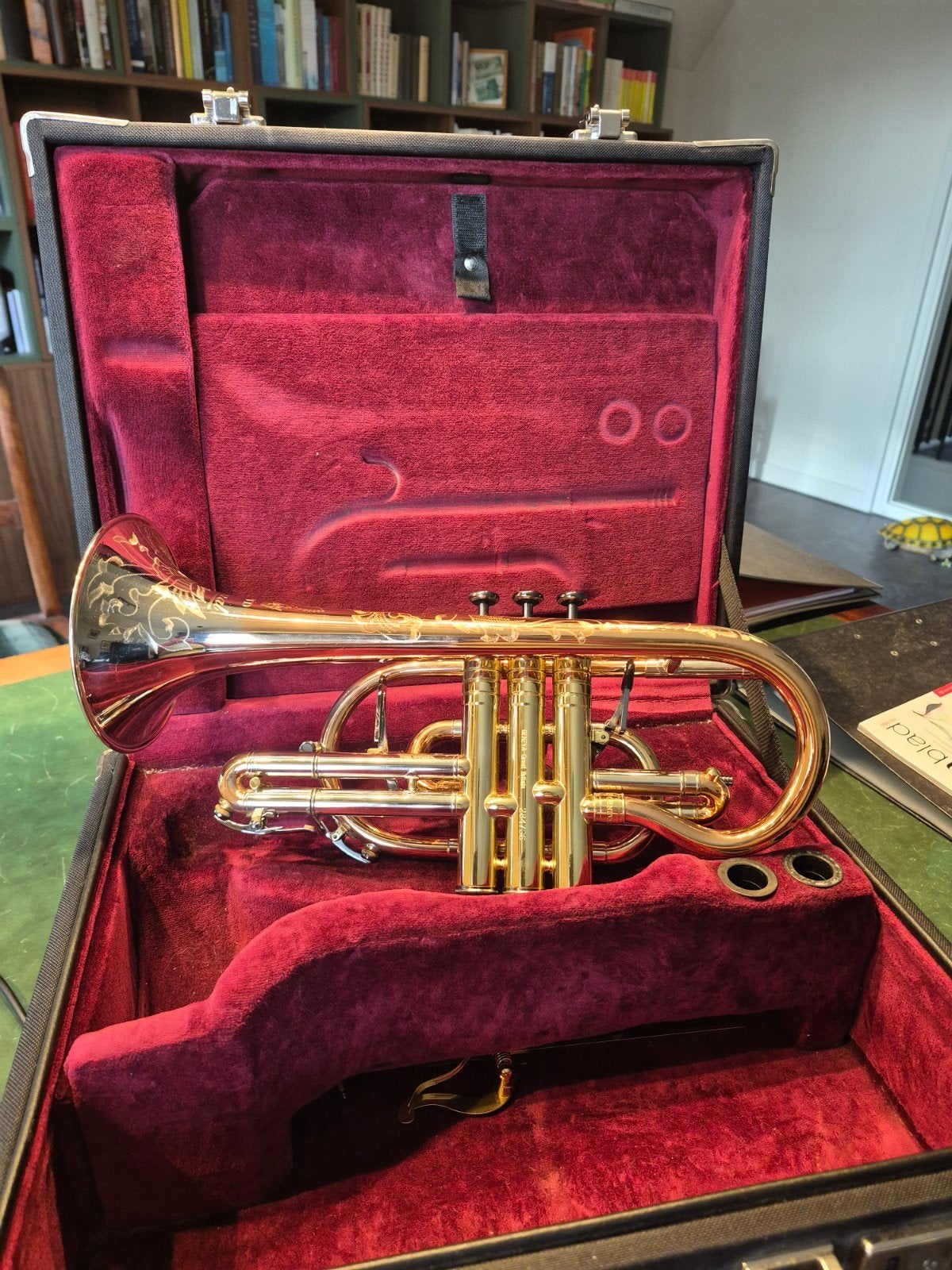 Geneva Cardinal Cornet - Zo goed als nieuw met koffer, Muziek en Instrumenten, Blaasinstrumenten | Trompetten, Ophalen, Zo goed als nieuw