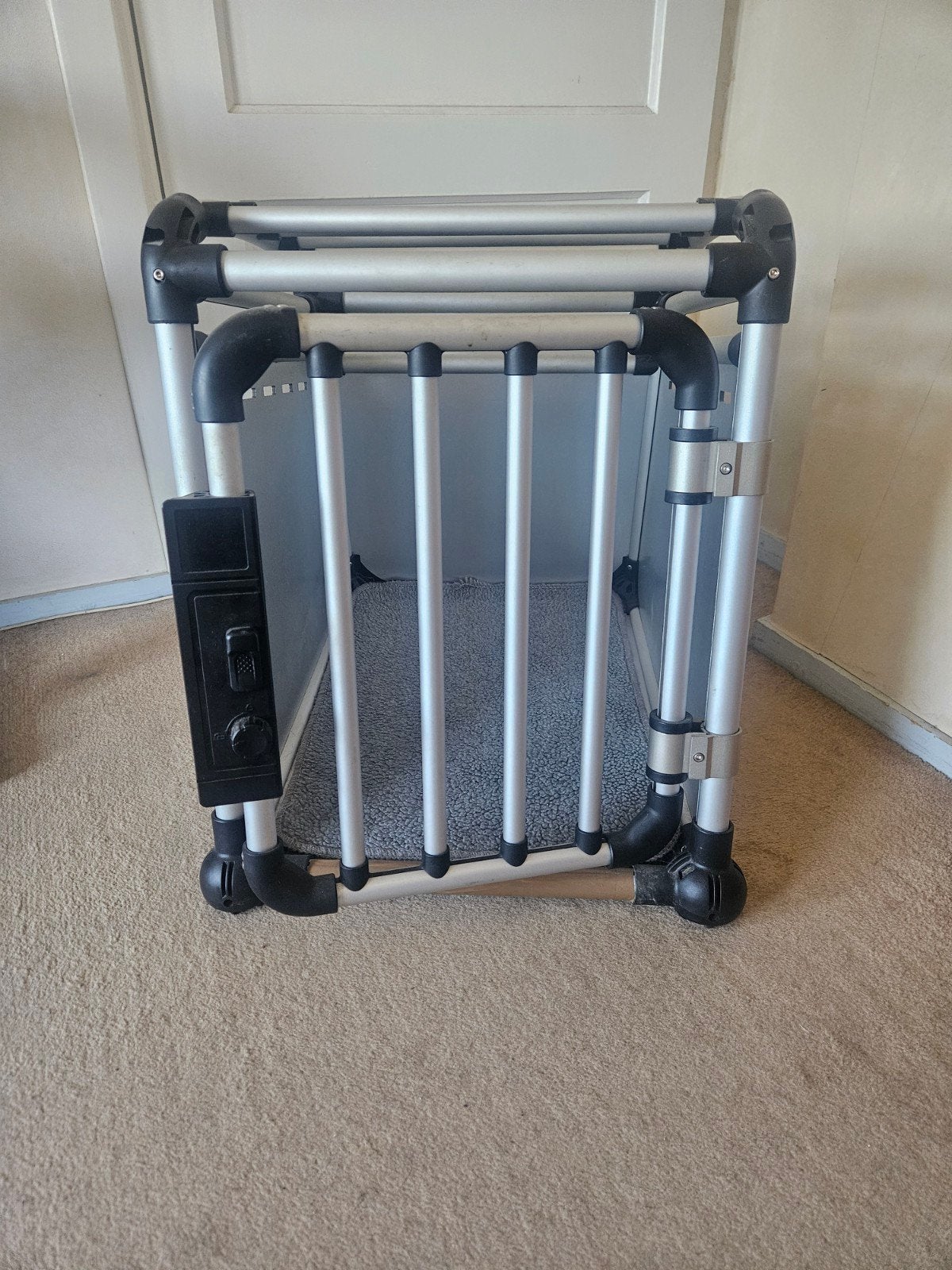 Hondenbenches, Ophalen of Verzenden, Minder dan 60 cm, Cv-ketel of Combi-ketel, Minder dan 30 cm