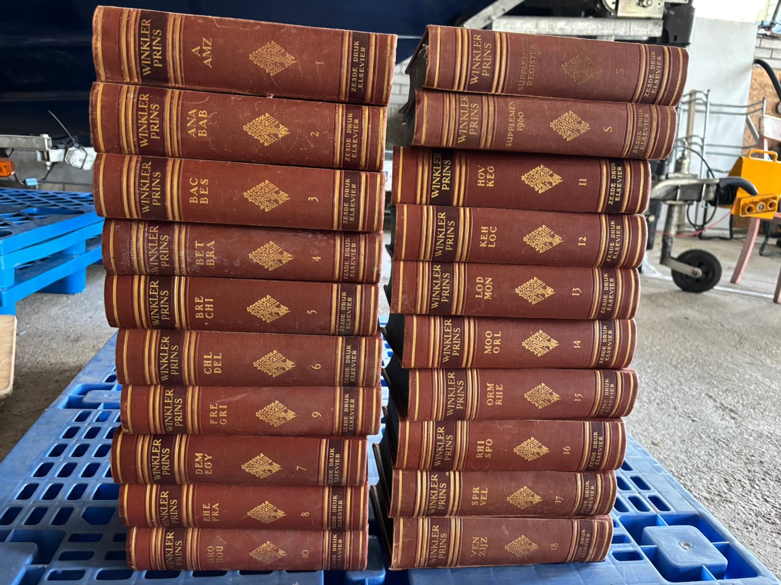 Winkler Prins Encyclopedie zesde druk, deel 1 t/m 18, Ophalen of Verzenden, Zo goed als nieuw, Algemeen