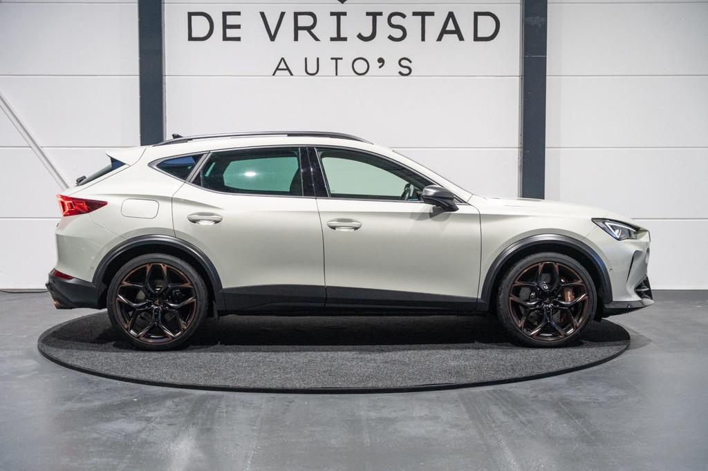 CUPRA Formentor VZ5 2.5 TFSI Special edition carbon, Auto's, Cupra, 77 km/l, Gebruikt, Huisgarantie, Overige brandstoffen