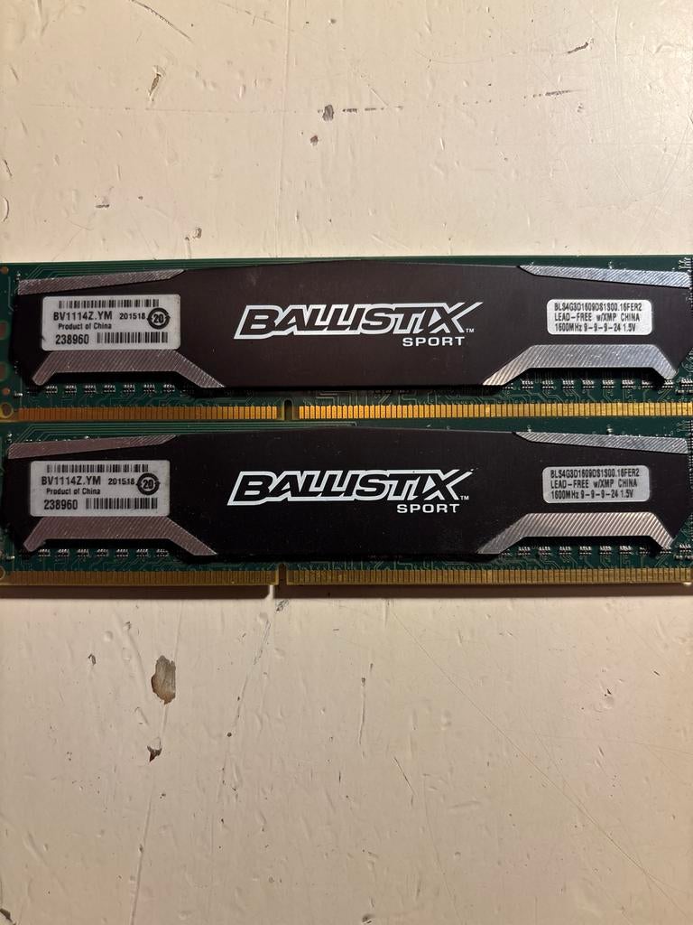 Ballistix Sport DDR3 RAM 8GB (2x4GB) 1600MHz, 8 GB, DDR3, Ophalen of Verzenden, Zo goed als nieuw