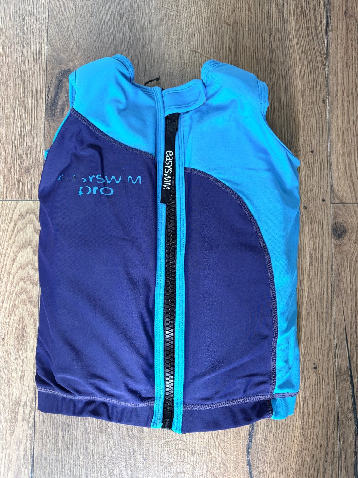 Easy Swim Pro zwemvestje - Maat M (4-5 jaar), Kinderen en Baby's, Kinderkleding | Kinder-zwemkleding, Ophalen, Gebruikt, Overige maten