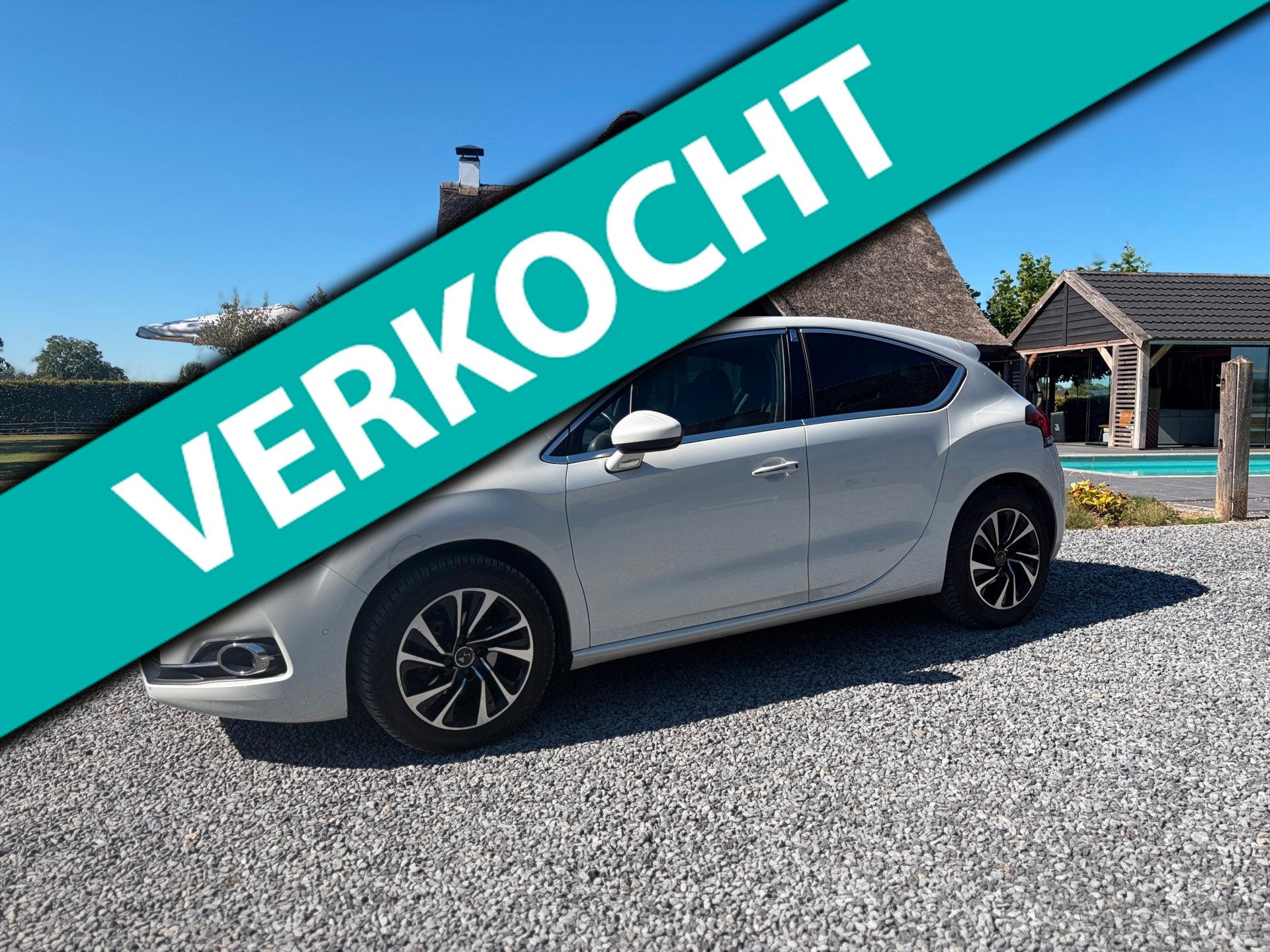 DS 4 1.2 PureTech Business, Auto's, DS, Gebruikt, 1199 cc, Leder en Stof, Wit