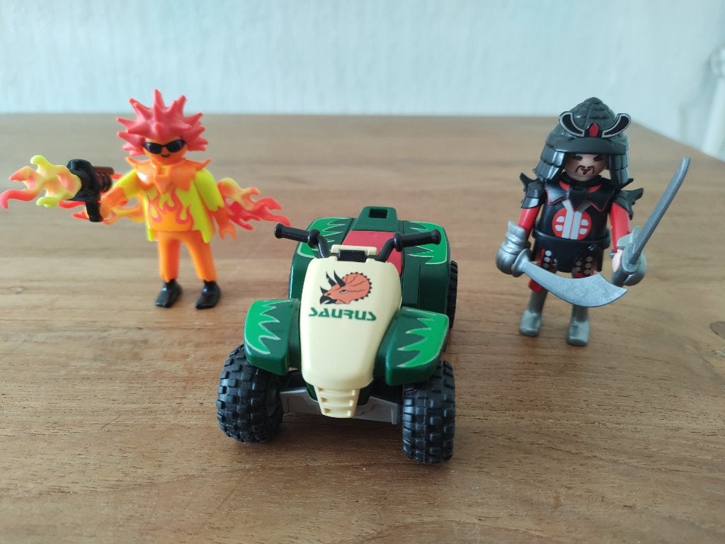 3 items van playmobil Vlamiak 6819 saurus quad samurai, Ophalen of Verzenden, Gebruikt, Losse onderdelen