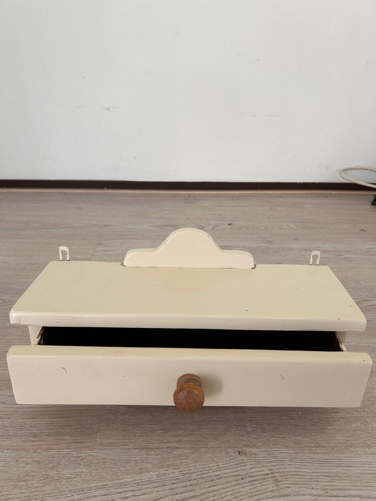 Vintage houten wandplankje met lade, Ophalen, Gebruikt