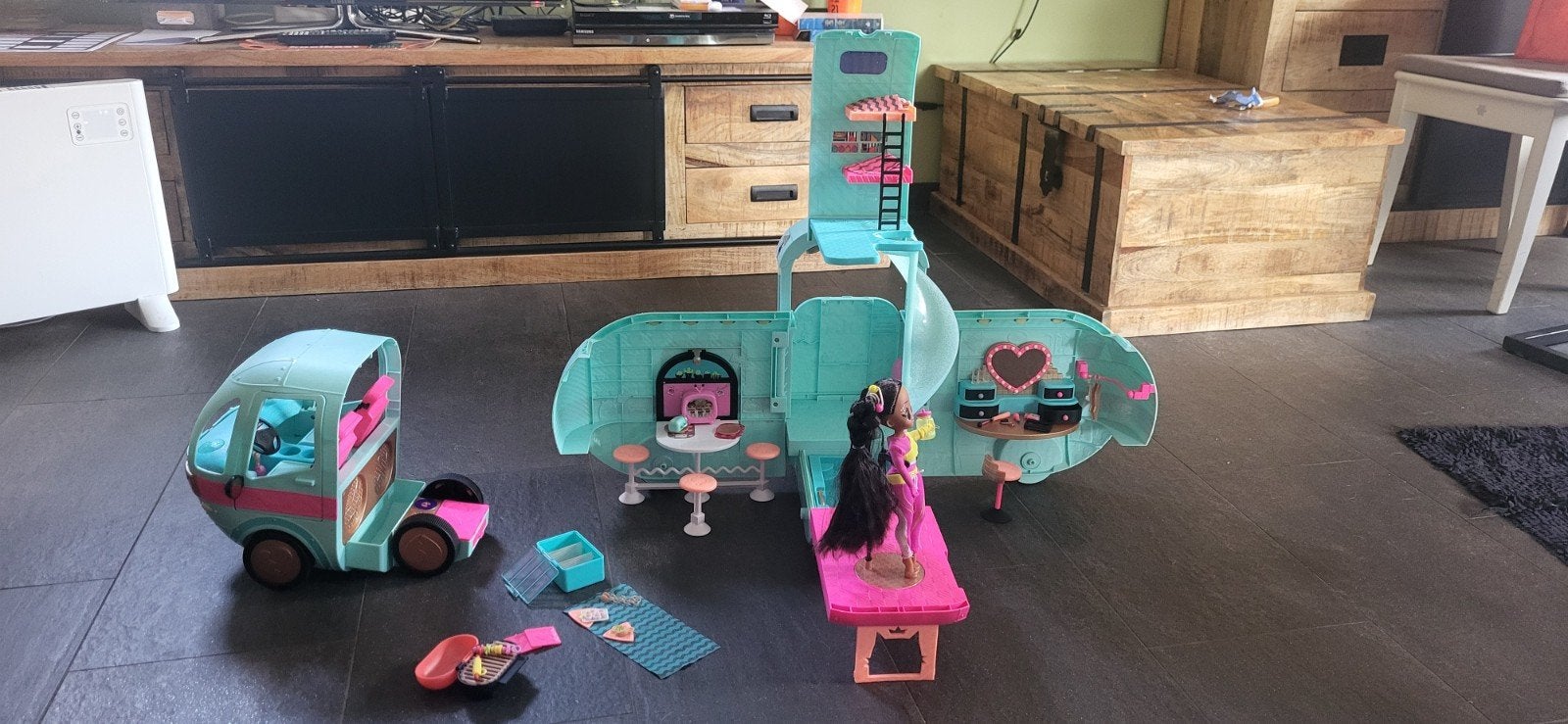 L.O.L. Surprise! Glam 'n Go camper met extra's, Ophalen of Verzenden, Zo goed als nieuw