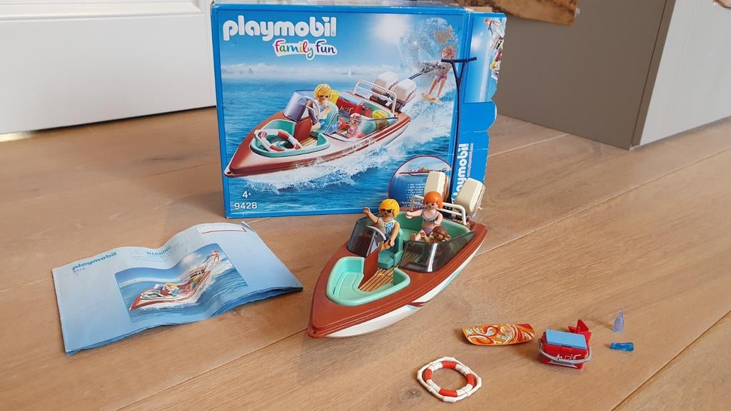 Playmobil Family Fun Motorboot 9428 zonder motor, Ophalen of Verzenden, Gebruikt, Complete set