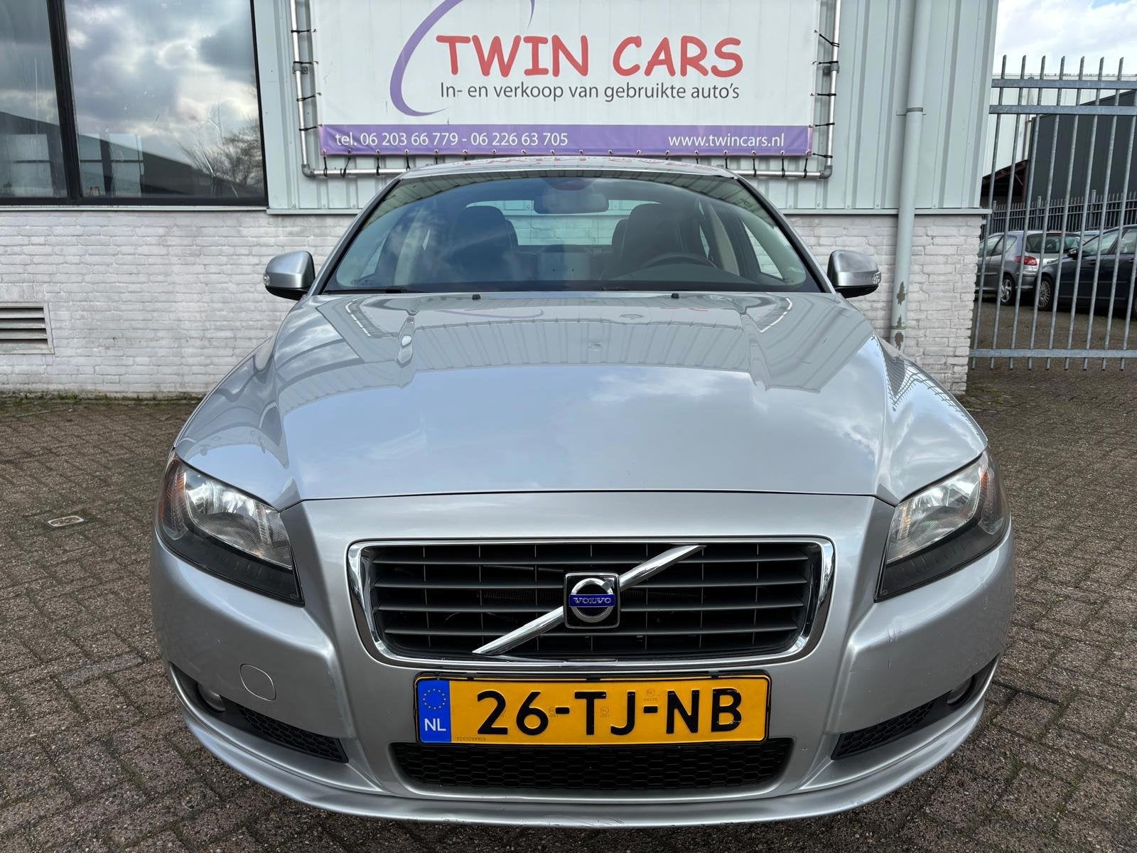 Volvo S80 2.5 T Momentum Leer Navi Automaat, Auto's, 1528 kg, 2521 cc, Bedrijf, Sedan