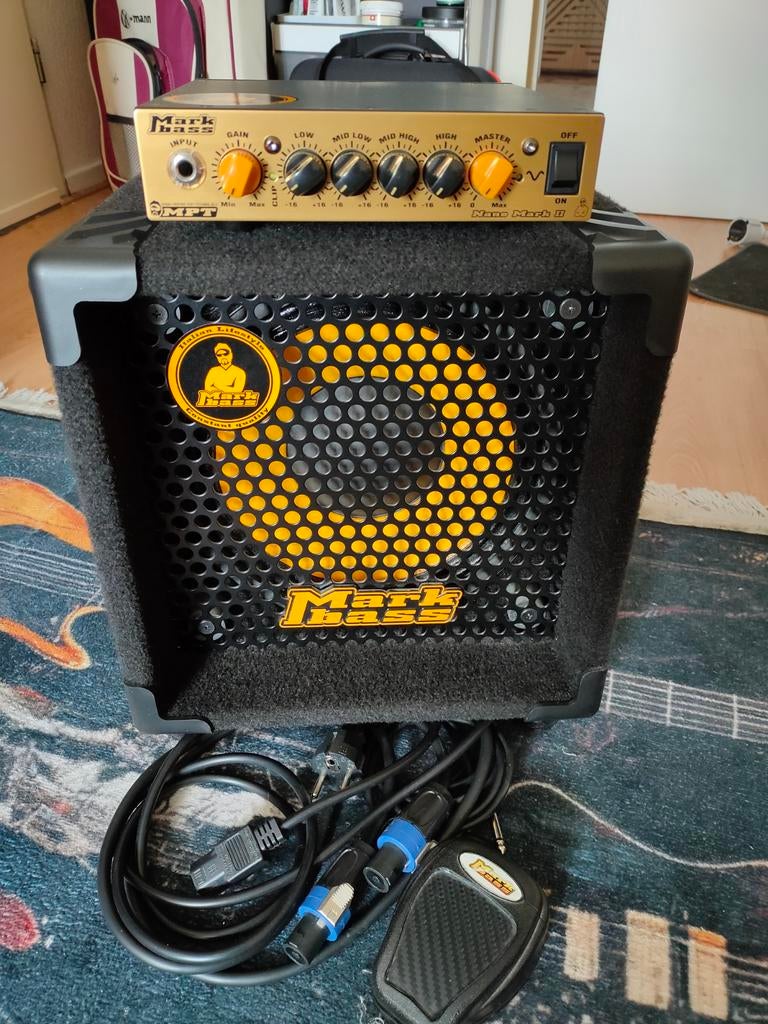 Markbass Nano Mark II basversterker met cab, Muziek en Instrumenten, Ophalen of Verzenden, Gebruikt, Basgitaar, 100 watt of meer
