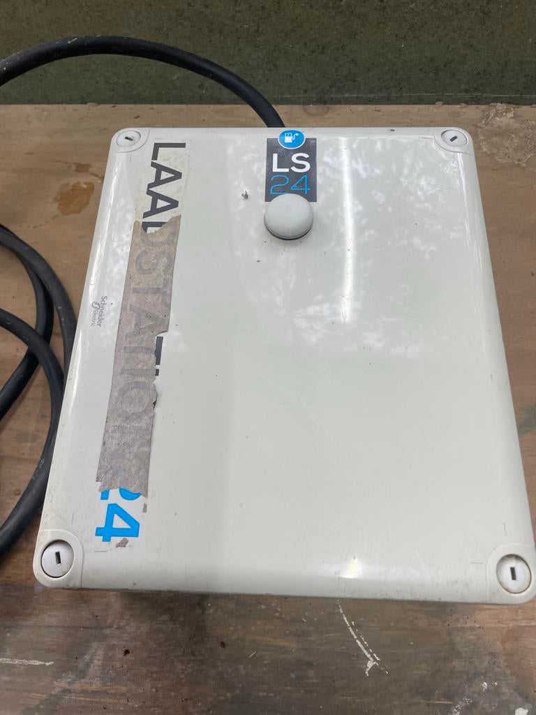 Laadstation LS24 met Laadkabel, Auto diversen, Laadpalen, Ophalen, Gebruikt, Laadpaal en Laadkabel