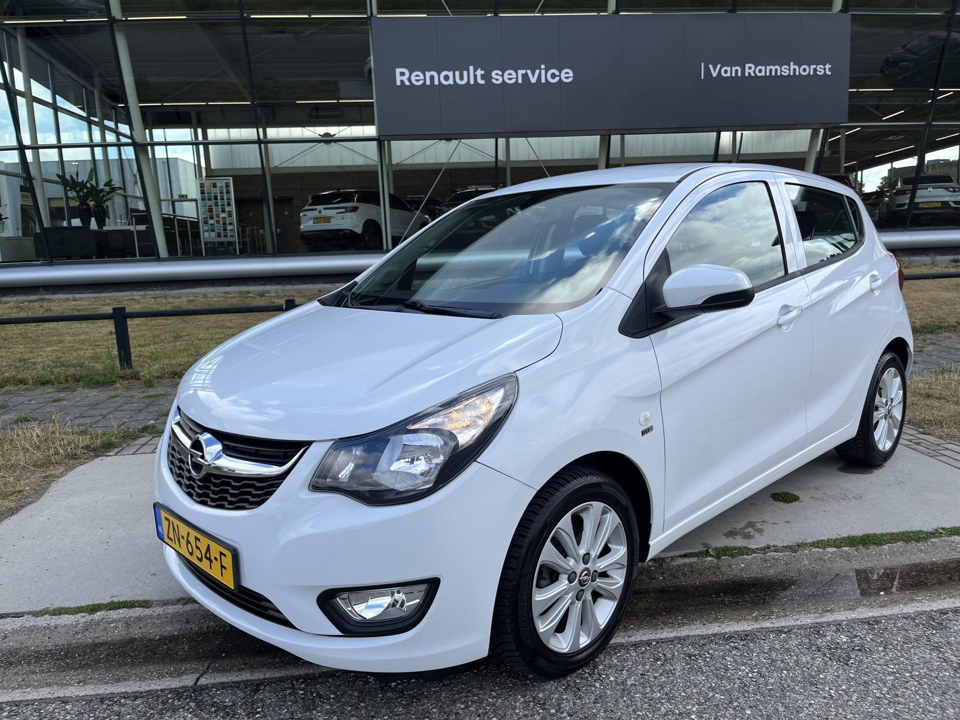 Opel KARL 1.0 ecoFLEX 120 Jaar Edition (bj 2019), Auto's, Opel, Euro 6, Wit, Origineel Nederlands, Bedrijf