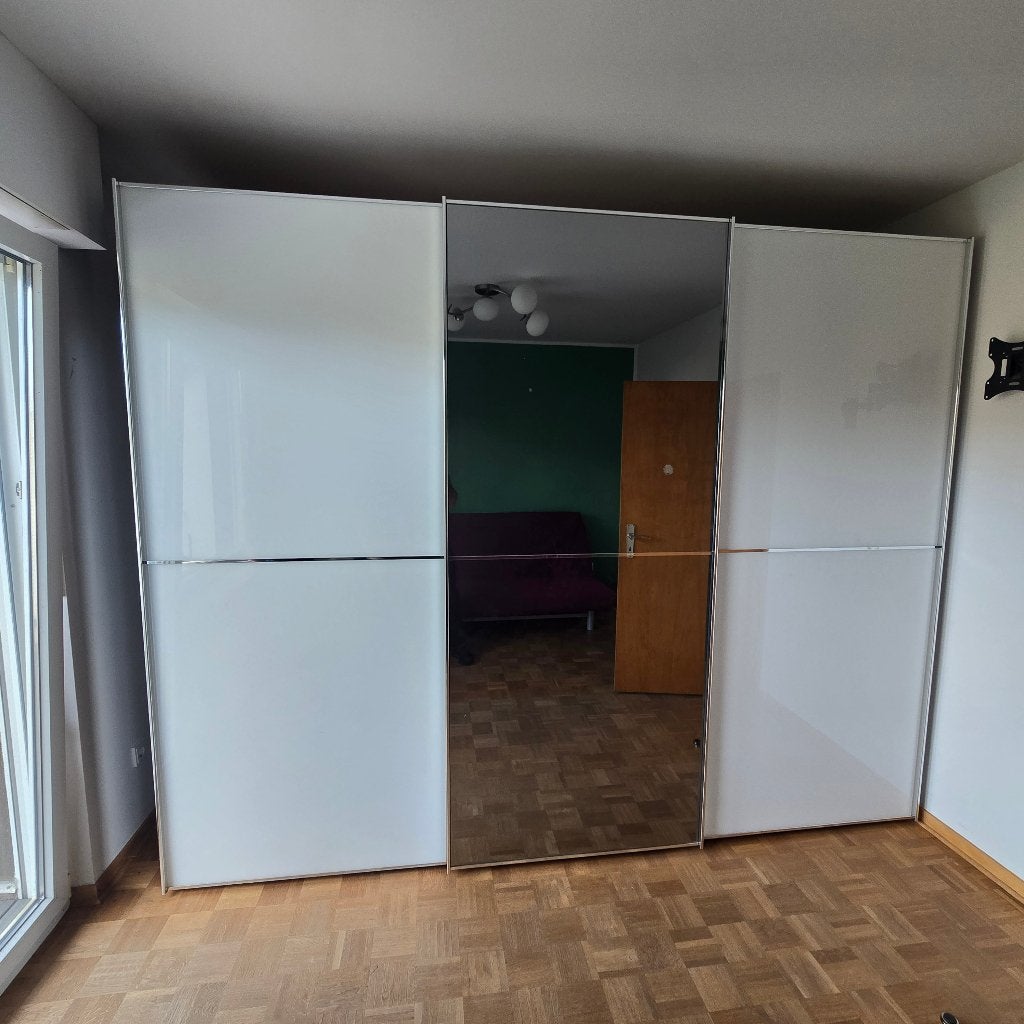 Kledingkast / Garderobe 3 schuifdeuren 300 cm, Ophalen, Tweepersoons