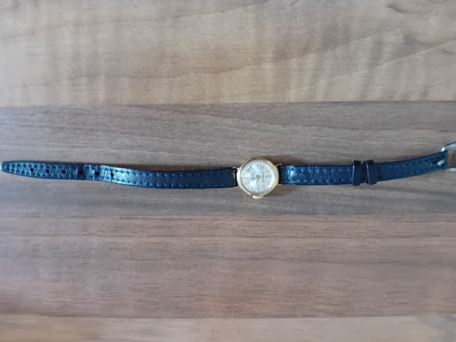 HORLOGE DAMES 14K GOUD 585 MERK ICARUS 17 STEENS, Overige merken, Leer, Polshorloge, Ophalen of Verzenden