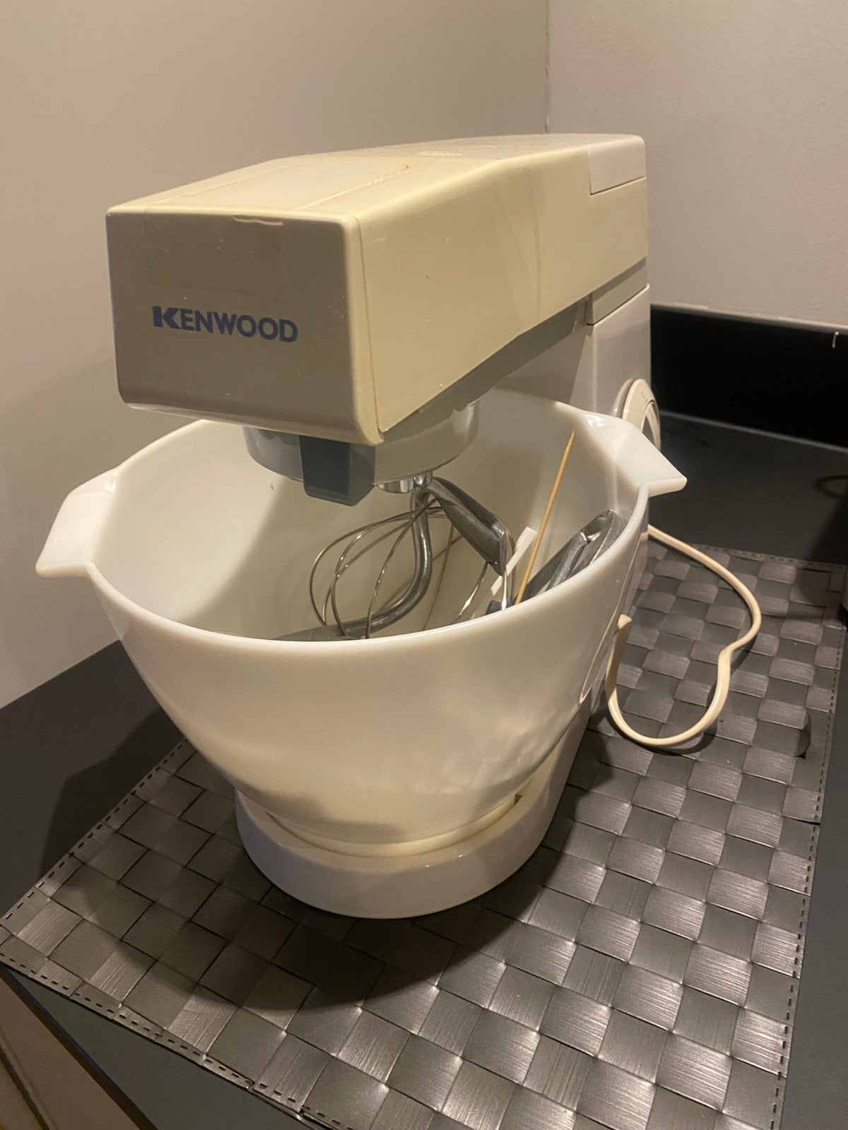 Te koop keuken machine Mixer Kenwood, Ophalen of Verzenden, Zo goed als nieuw, 3 snelheden of meer