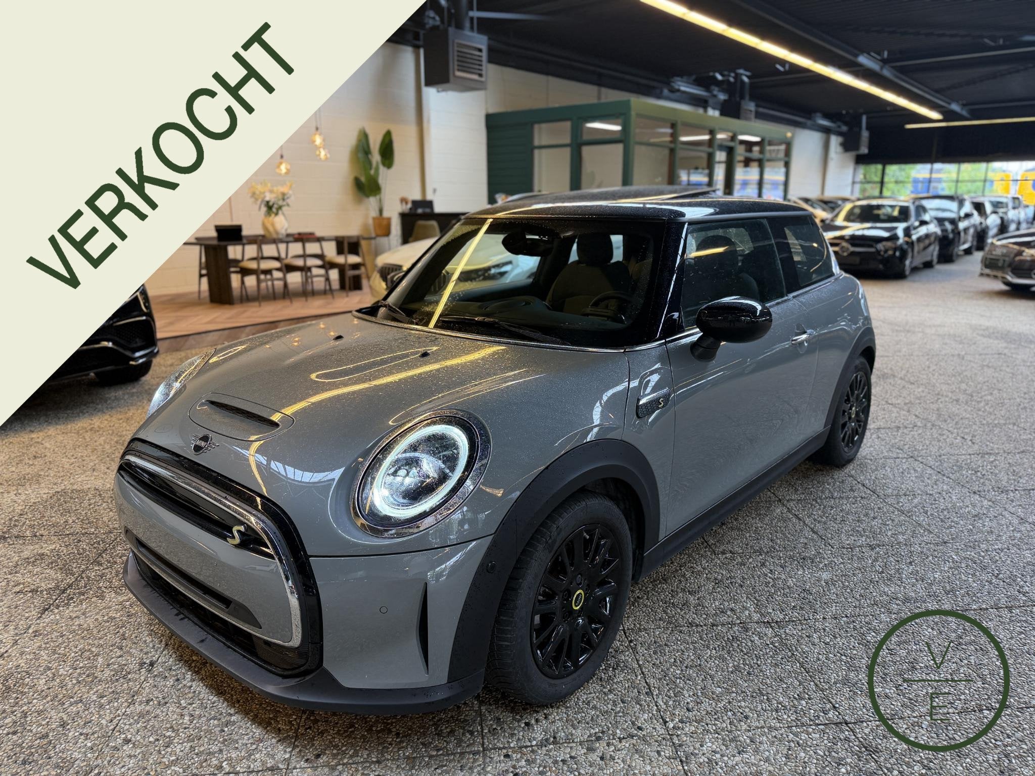MINI Electric MINI Electric 33 kWh | Pano | Camera | SOH 96%, Auto's, Gebruikt, 1340 kg, 33 kWh, 4 stoelen