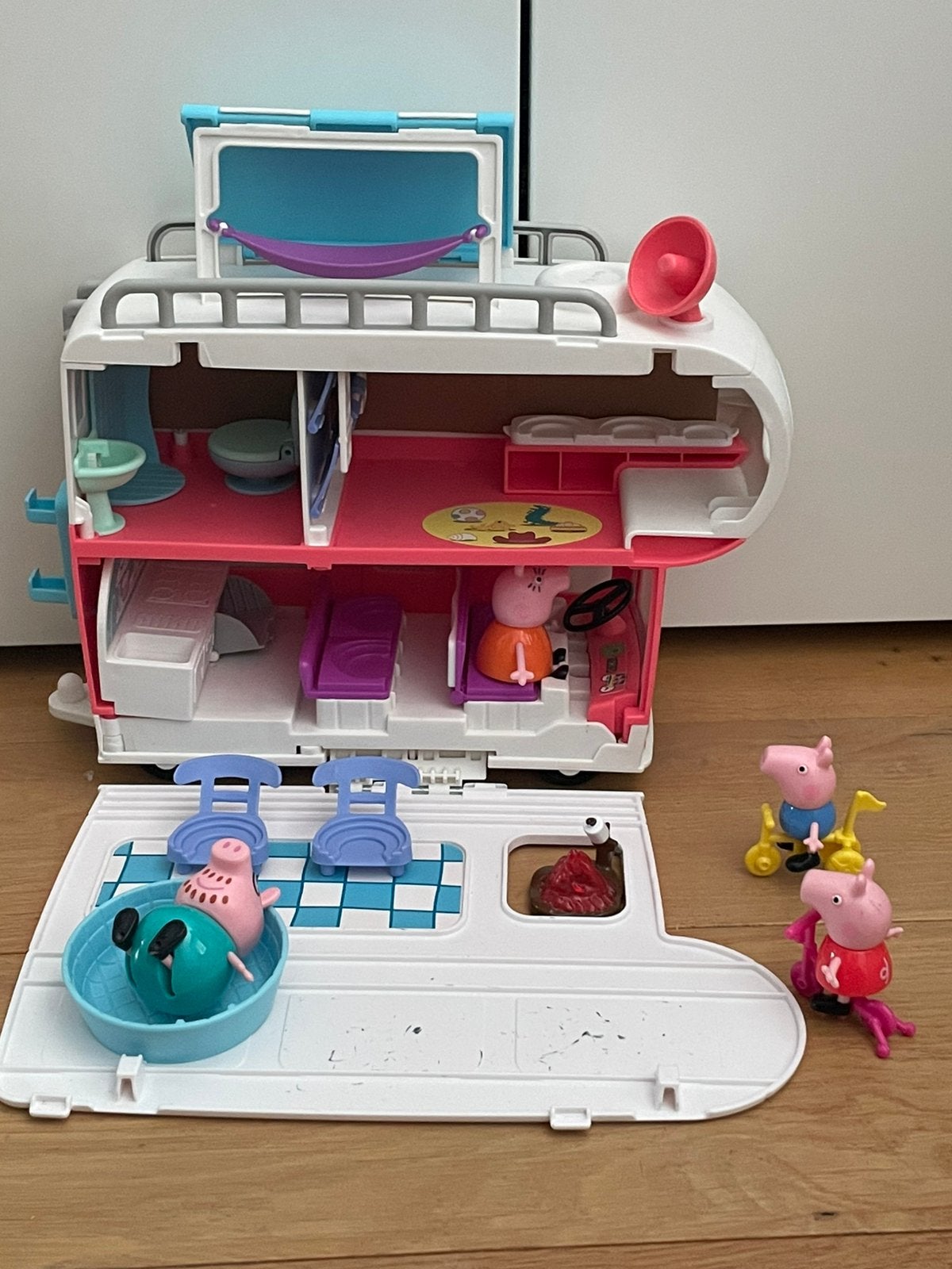 Peppa Pig camper compleet, Ophalen, Gebruikt