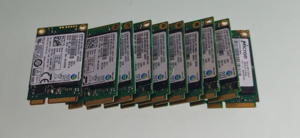 10x 256GB mSATA SSD, waarvan 9x Samsung en 1x Micron, Computers en Software, Intern, Gebruikt, 256GB, SSD