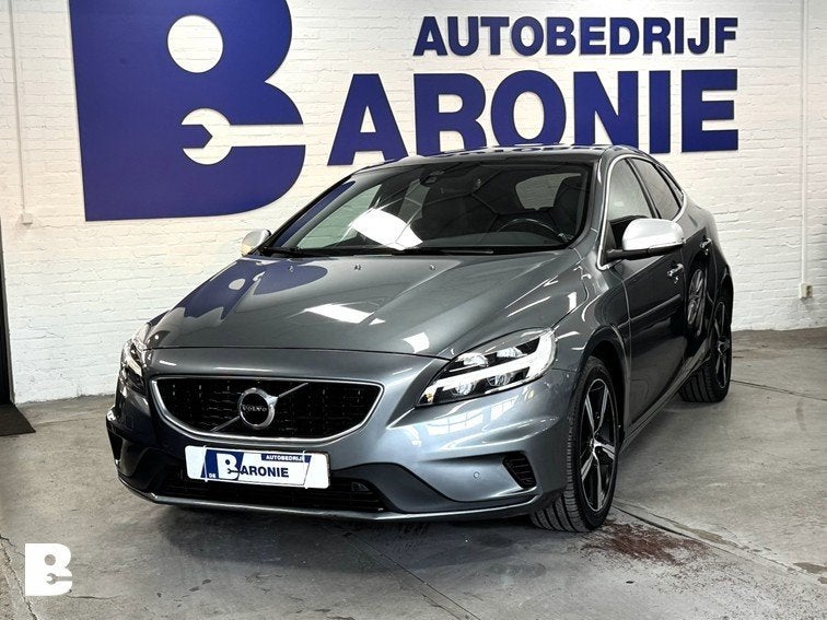 Volvo V40 1.5 T3 Polar+ Sport, camera, Harman Kardon, 4 cilinders, 700 kg, Origineel Nederlands, Bedrijf