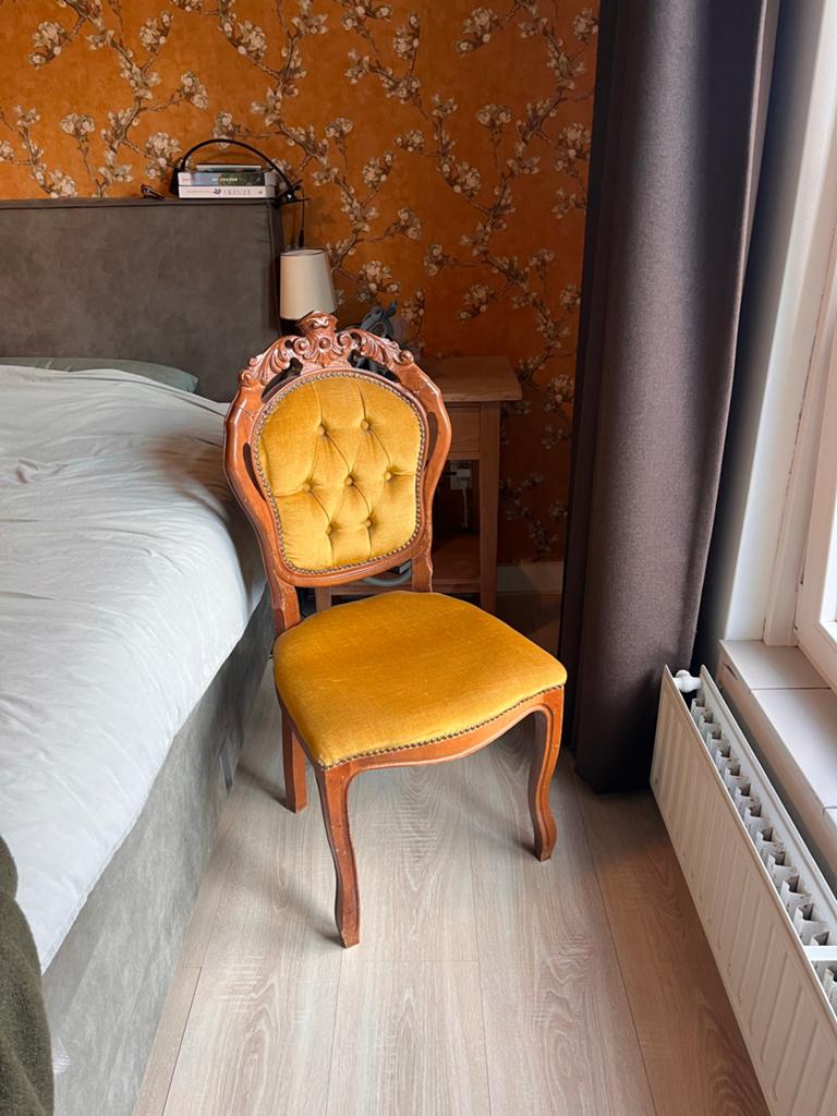 Barok okergele stoel, Antiek en Kunst, Ophalen