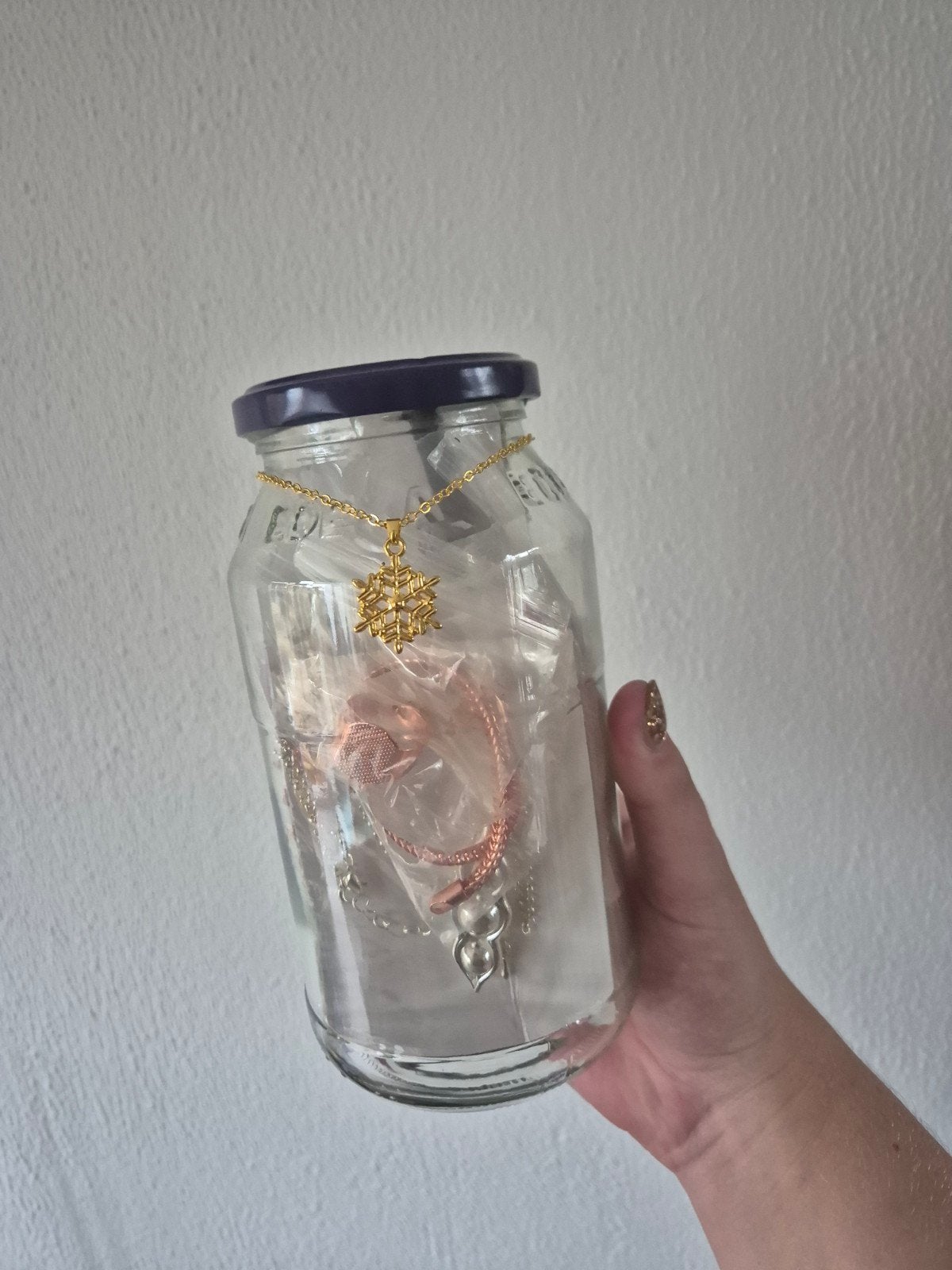 Mystery jewelry jar met nieuwe sieraden in verpakking, Sieraden, Tassen en Uiterlijk, Kettingen, Ophalen of Verzenden, Nieuw