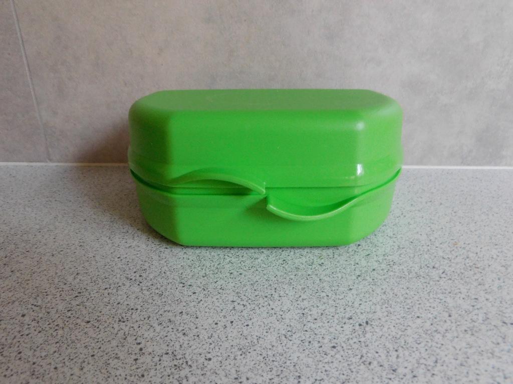 Tupperware Smartclip 17x13x7 cm. Lunchbox Groen, Huis en Inrichting, Ophalen of Verzenden, Zo goed als nieuw, Groen, Overige typen