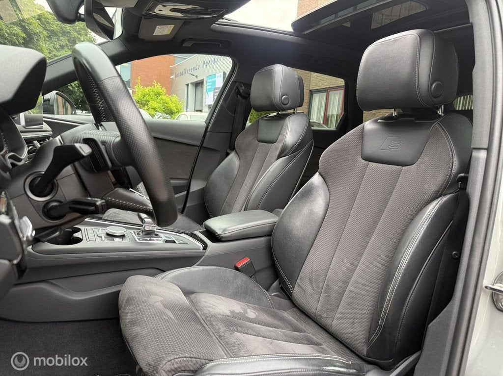 Audi A4 Avant 2.0 TFSI quattro S-line Panodak Alcantara Virt, Auto's, Audi, Automaat, 15 km/l, Zwart, 4 cilinders