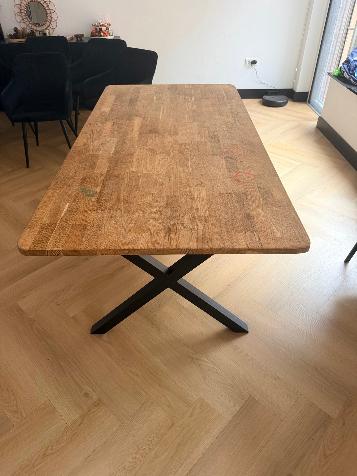 Robuuste eettafel met eikenhouten blad en metalen onderstel, Huis en Inrichting, Ophalen, Gebruikt, Eikenhout, 50 tot 100 cm
