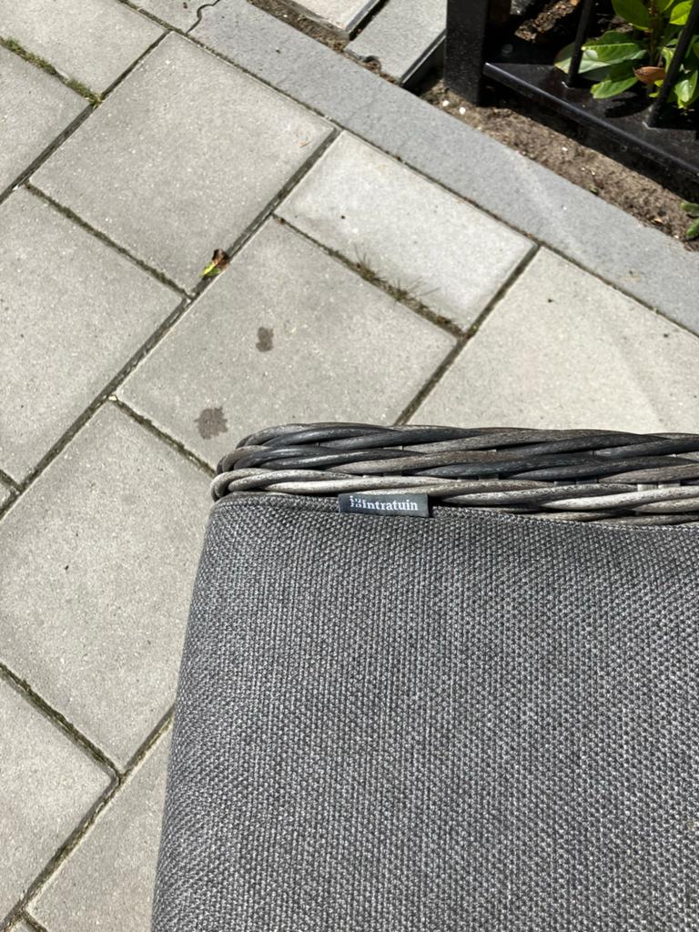 4 Intratuin hokkers zgan tuinstoel, Ophalen, Zo goed als nieuw, Wicker
